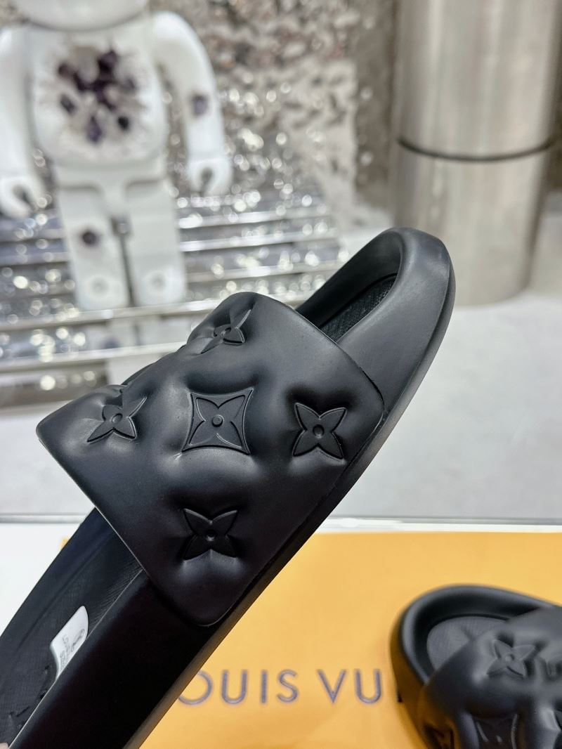 Louis Vuitton Slippers